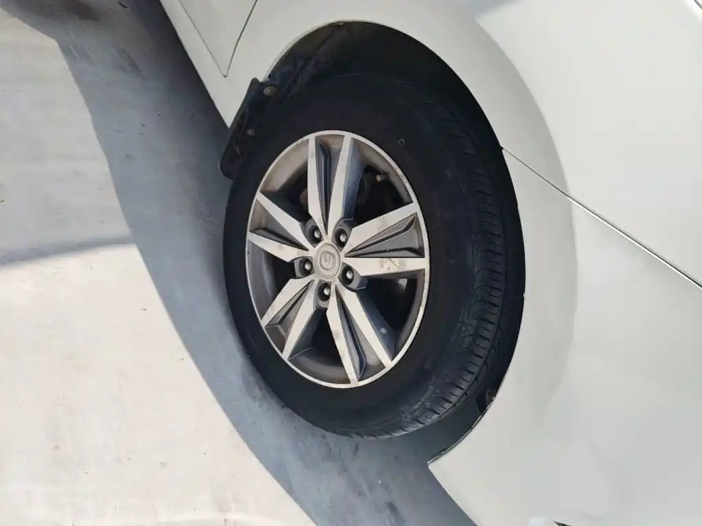 Changan Eado 2015 2015 1.6L Manual Elite (China IV)