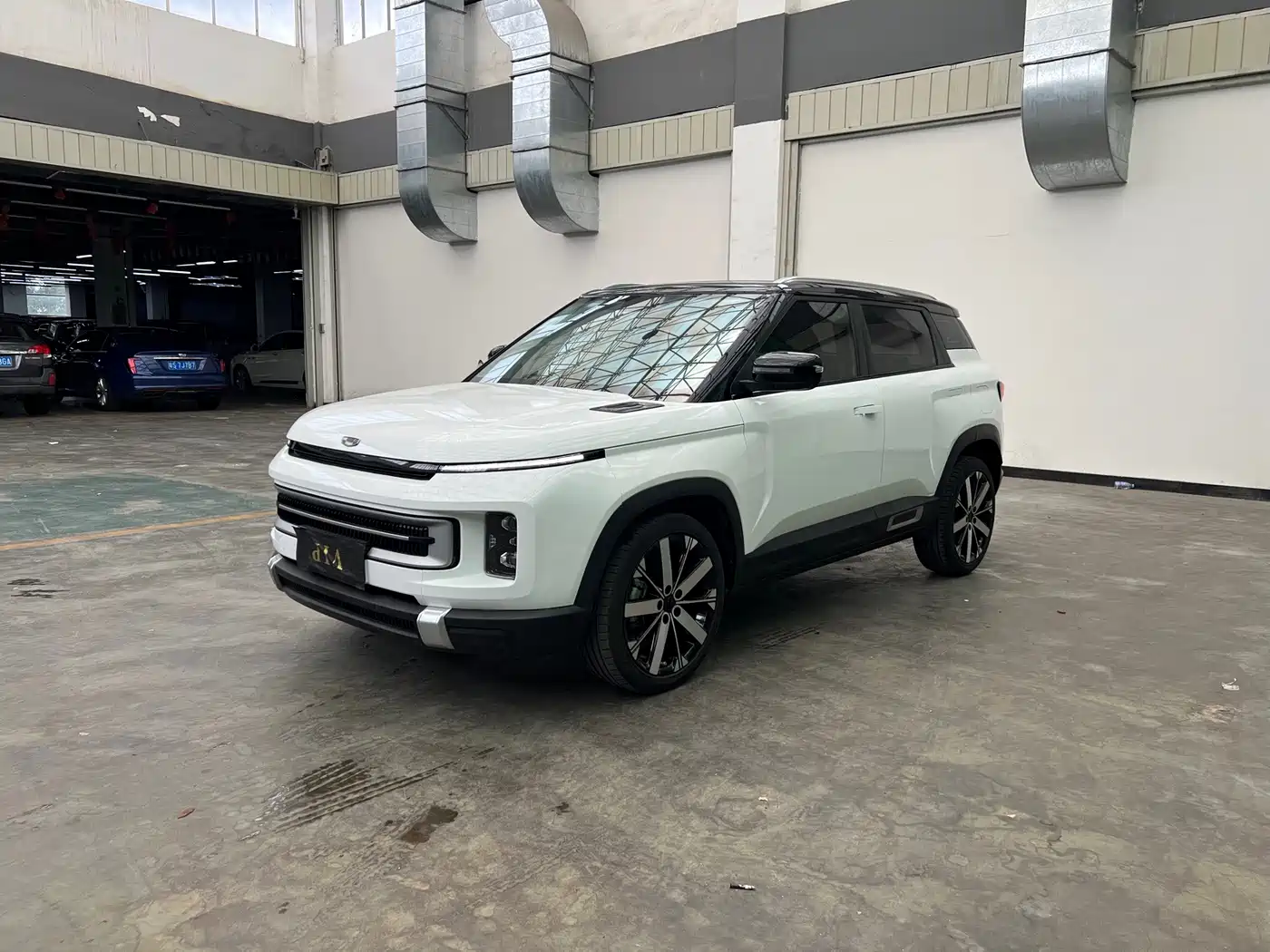 Geely ICON 2022 2023 Model 1.5TD Chocolate Deluxe Edition