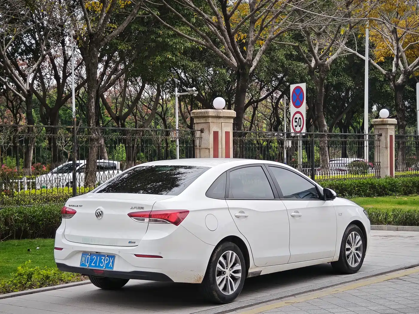 Buick Excelle 2021 Facelift 1.3T Auto Mild Hybrid Elite фото 4