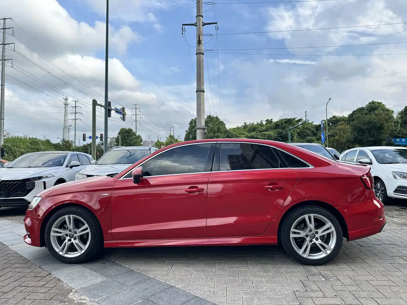Photo 4 - Audi A3