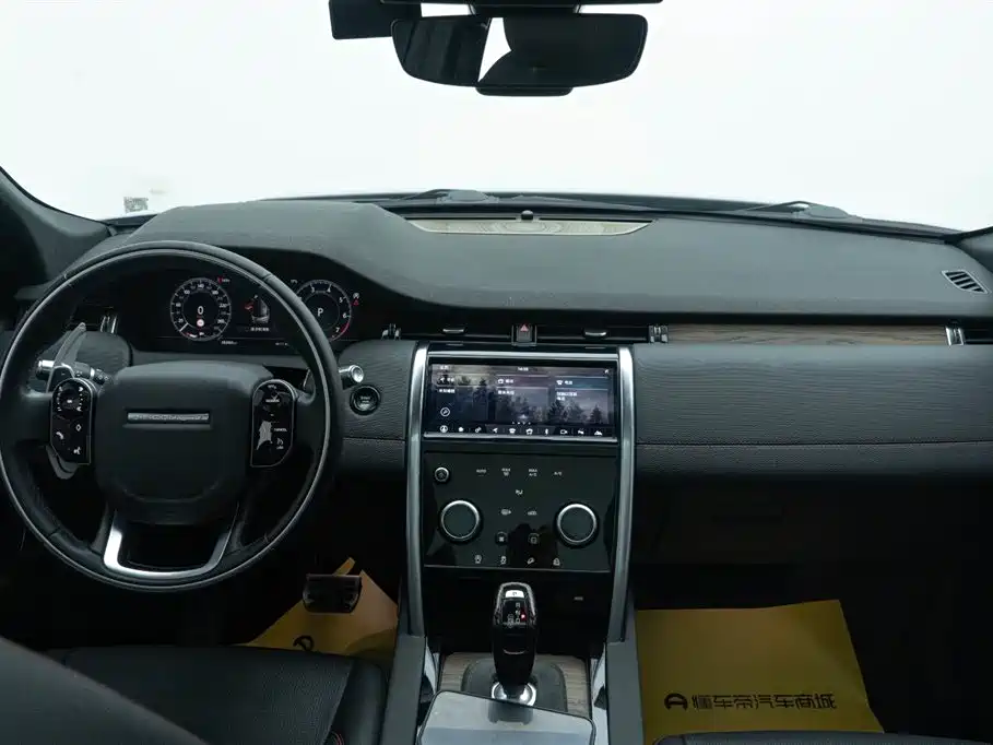 Land Rover Discovery Sport 2020 249PS R-Dynamic Performance фото 21