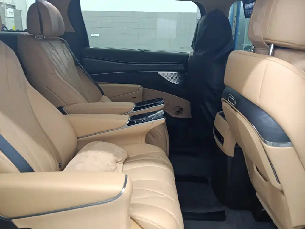 Denza D9 2026 2025 DM-i Smart Driving Edition 1020 AWD Flagship