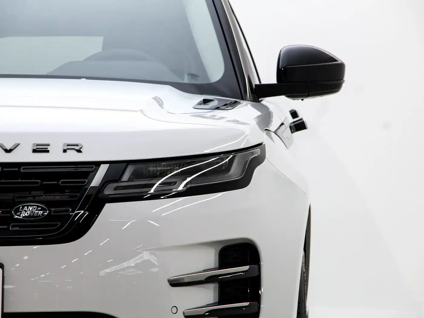 Land Rover Range Rover Evoque 2024 Range Rover Evoque L 249PS Light Master Edition фото 26