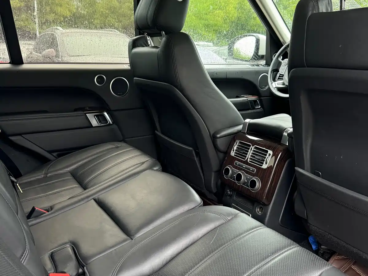 Land Rover Range Rover 2015 3.0 SC V6 Vogue фото 4