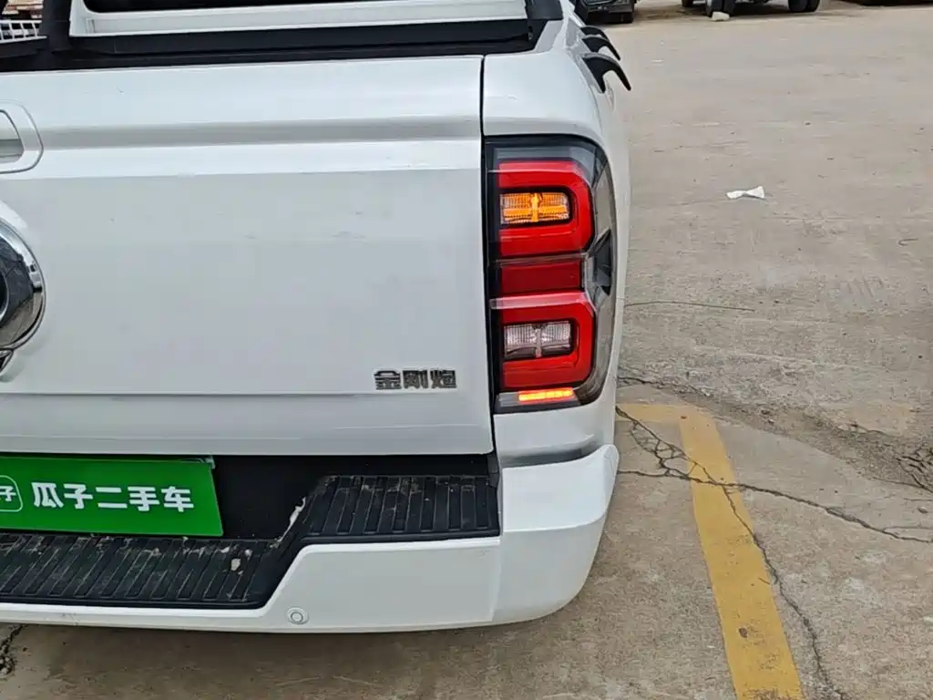 Great Wall King Kong Cannon 2023 2023 2.0T Manual Gasoline 2WD Startup Standard Bed GW4C20C