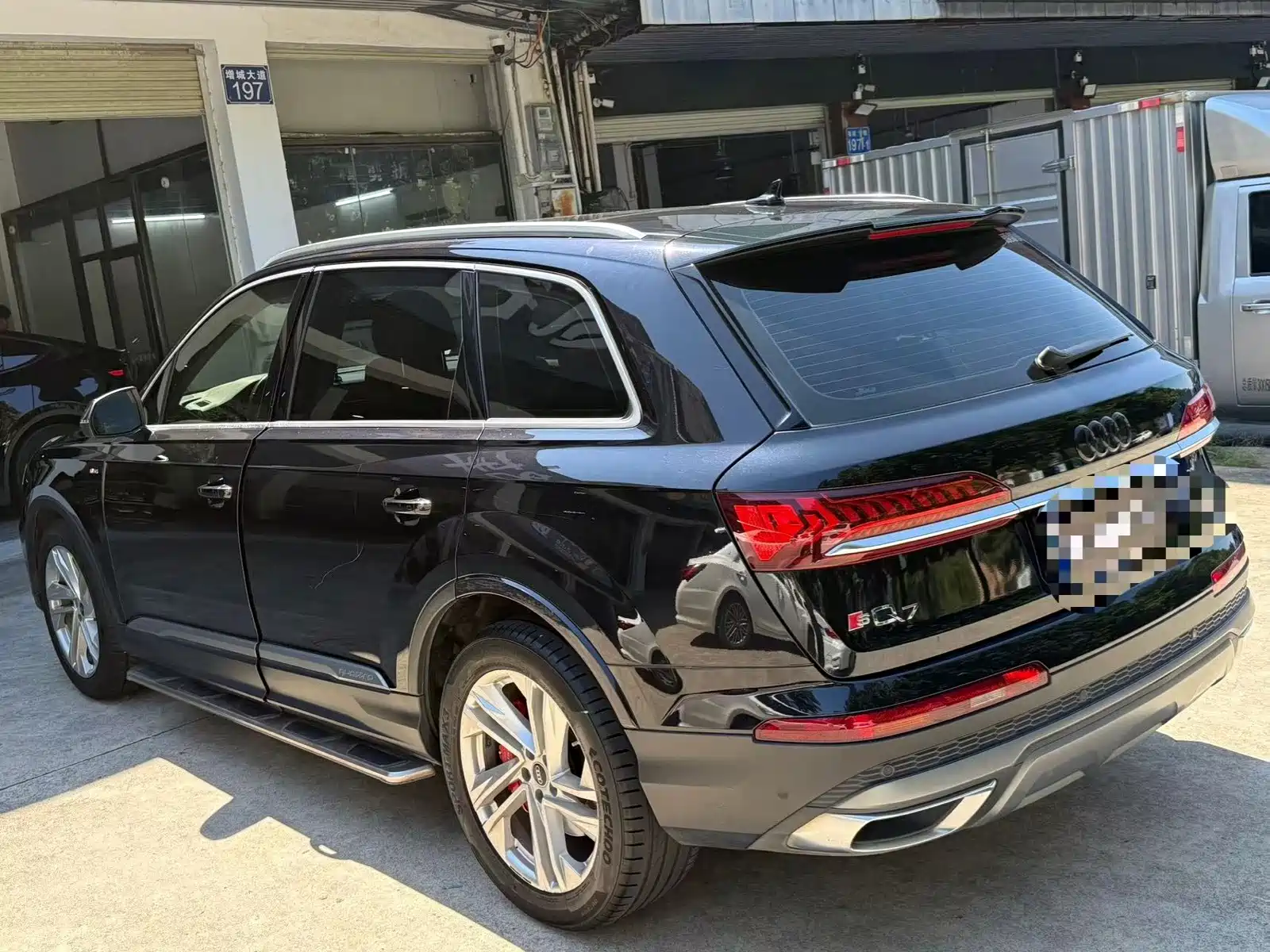 Photo 7 - Audi Q7