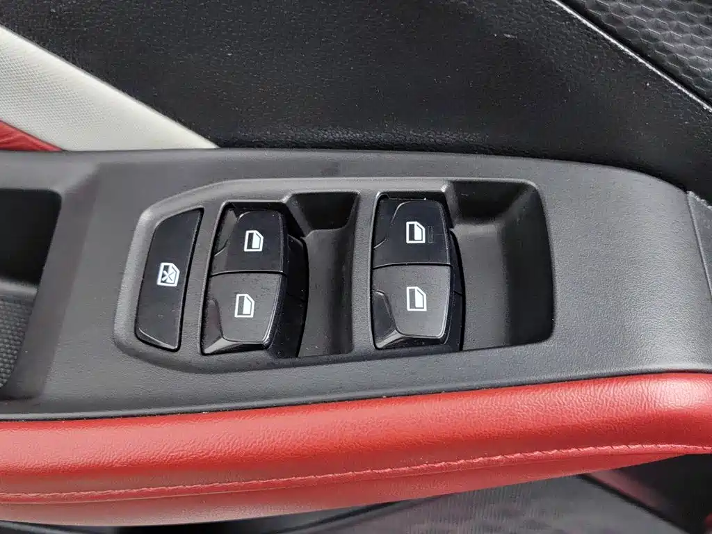 Фото 9 - MG MG5