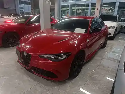 Alfa Romeo Giulia