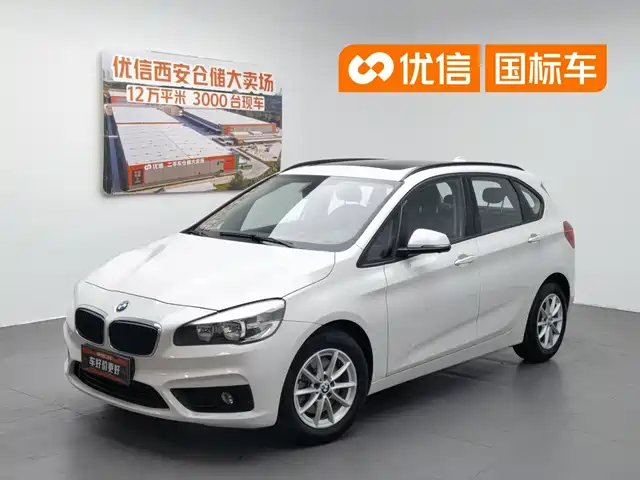 BMW 2 Series Touring 2016 218i Fashion Model — фото 1