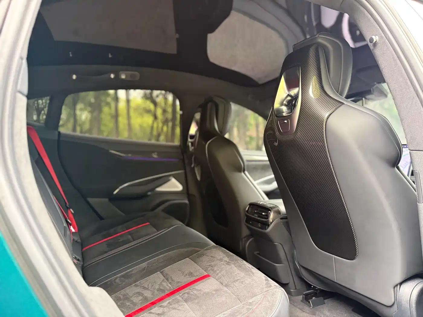 XIAOMI CAR XIAOMI SU7 ULTRA