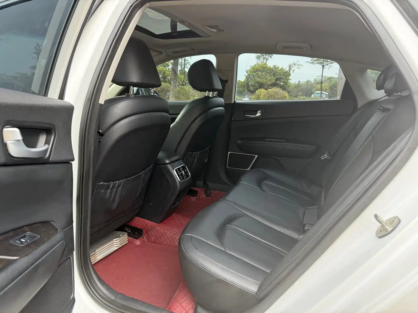 Kia K5 2016 2.0L Automatic LUX фото 7