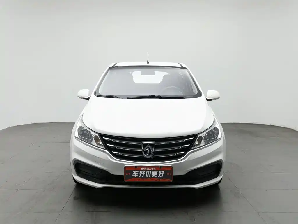 2021 Baojun 310