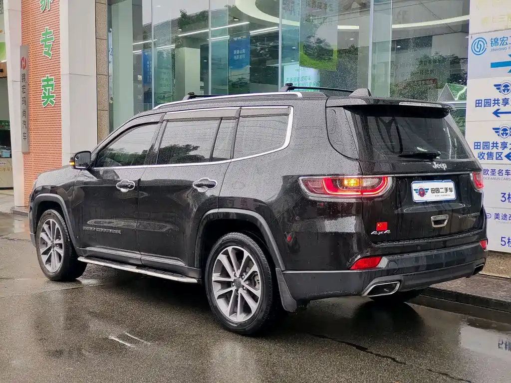Jeep Grand Commander 2019 2018 2.0T 4WD Joy Edition (China VI)