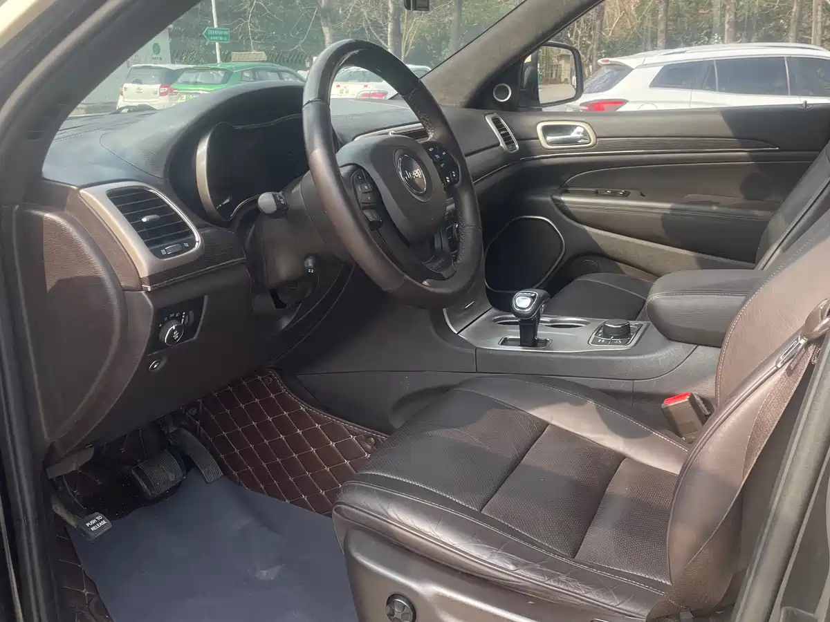 Jeep Grand Cherokee (Import) 2013 2014 3.6L Flagship Prestige Edition