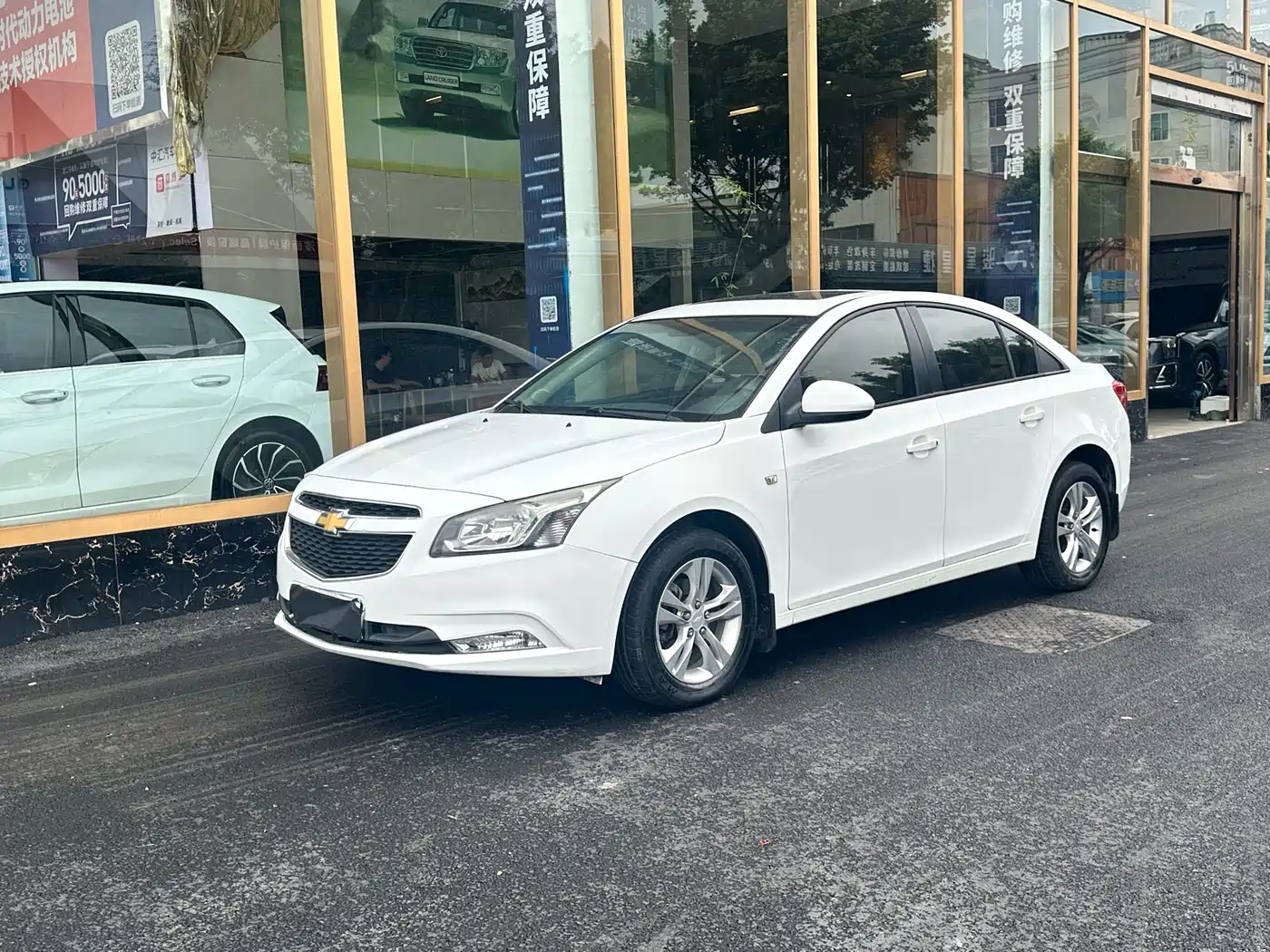Chevrolet Cruze 2015 1.5L Classic SE AT