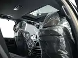 Photo 14 - Lexus LX