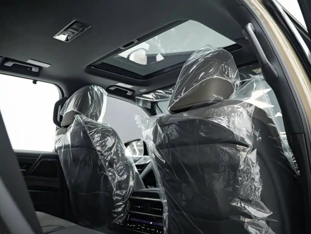 Photo 14 - Lexus LX