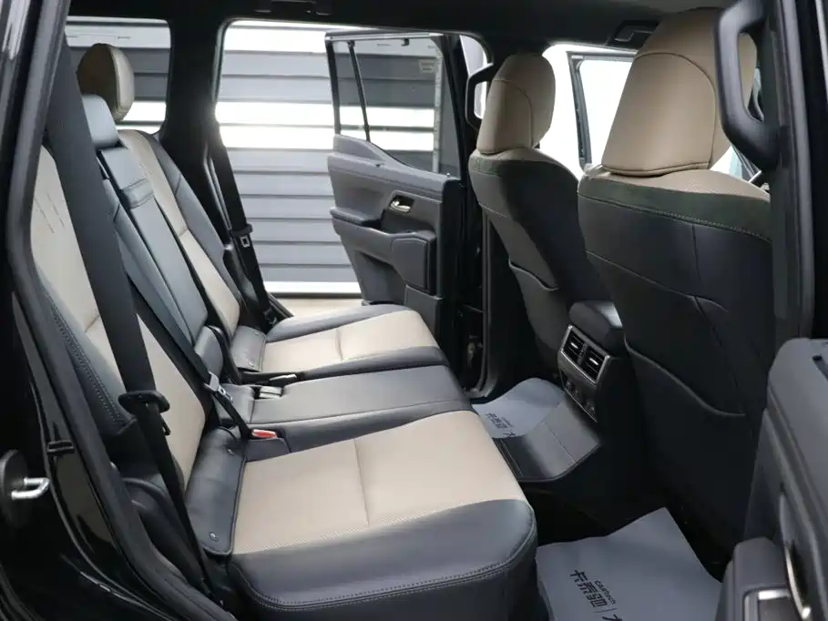 Lexus GX 2025 2024 OVERTRAIL Summit Edition