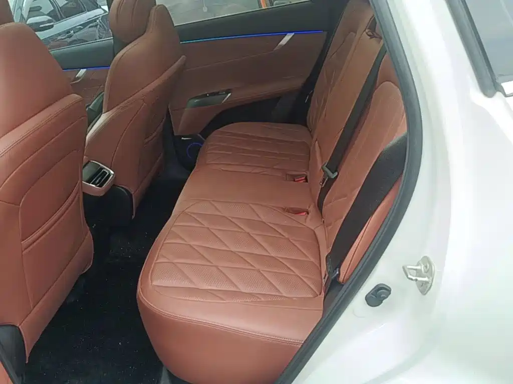 Фото 17 - Changan CS75 PLUS