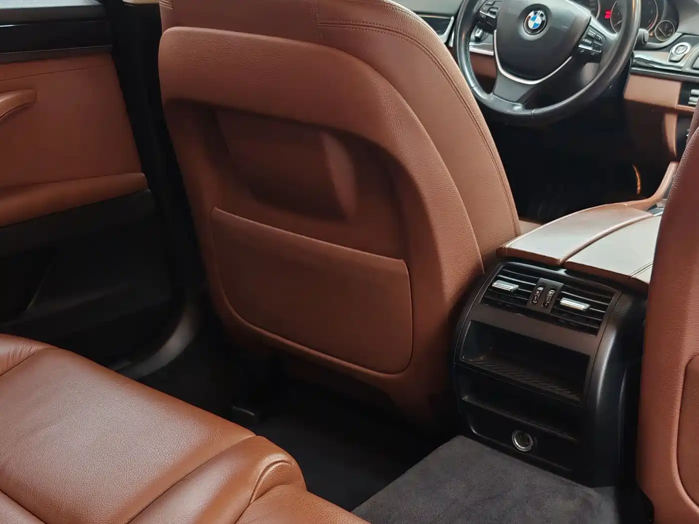 BMW 5 Series 2017 520Li Classic Edition фото 6