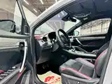 Фото 11 - Geely Coolray