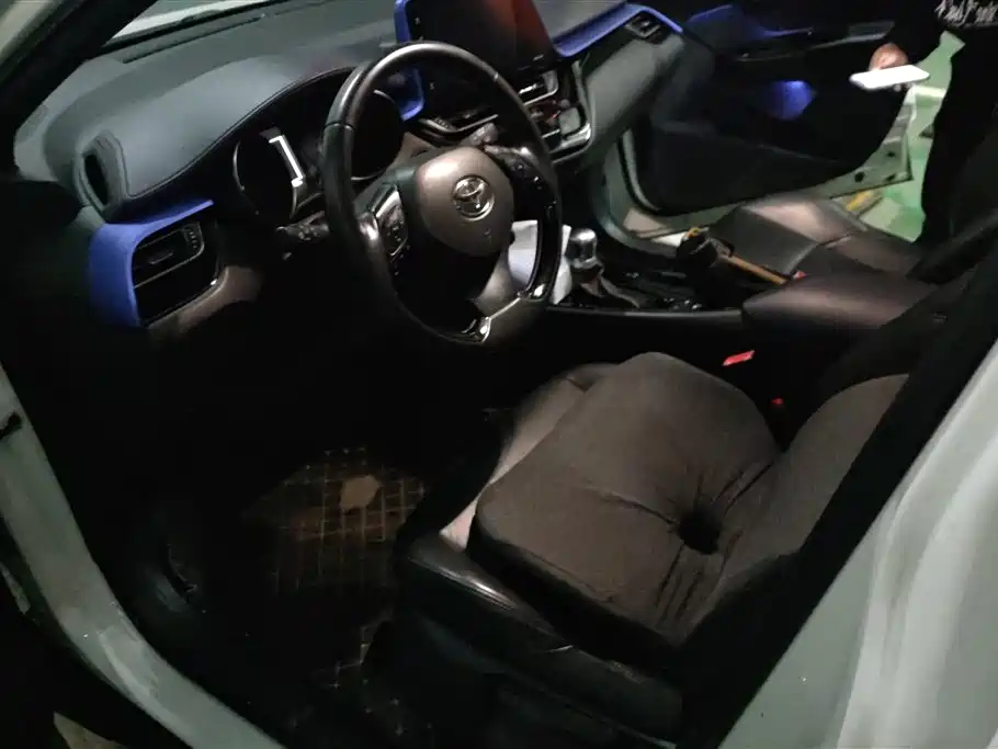 Toyota IZOA 2018 2.0L Sport Edition China VI фото 9