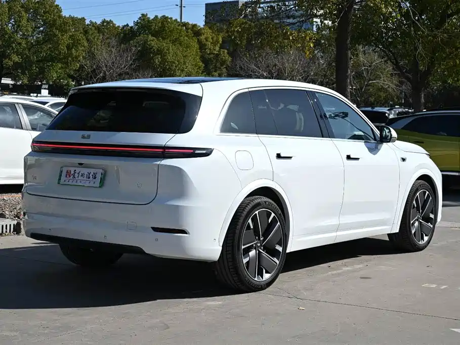 Li Auto IDEAL L7