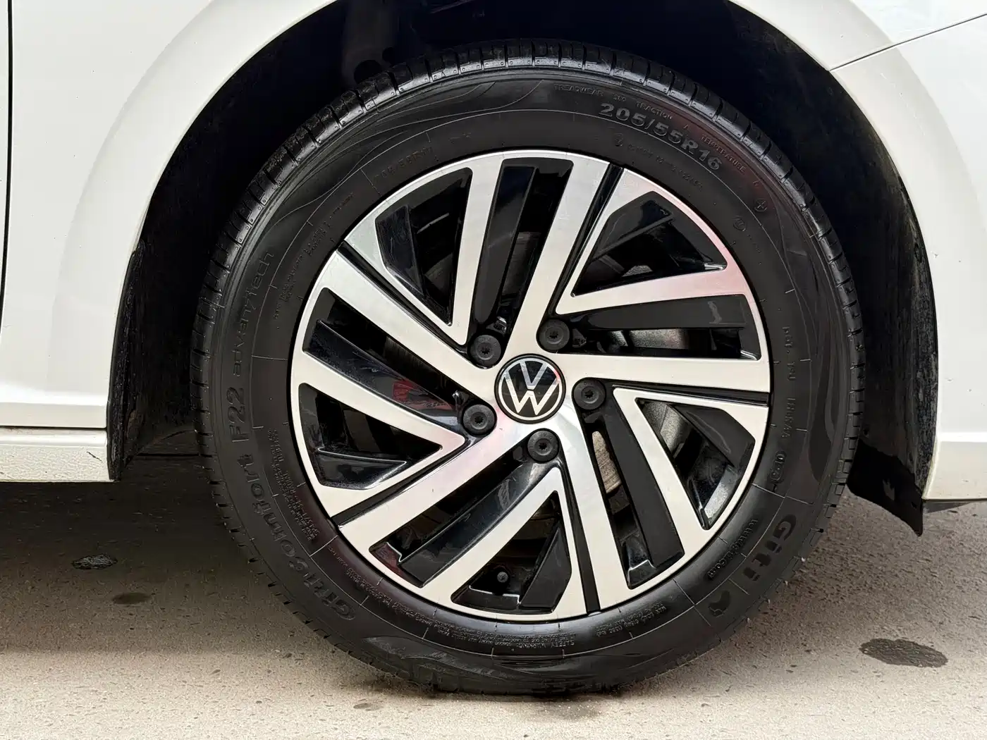 VOLKSWAGEN LAVIDA