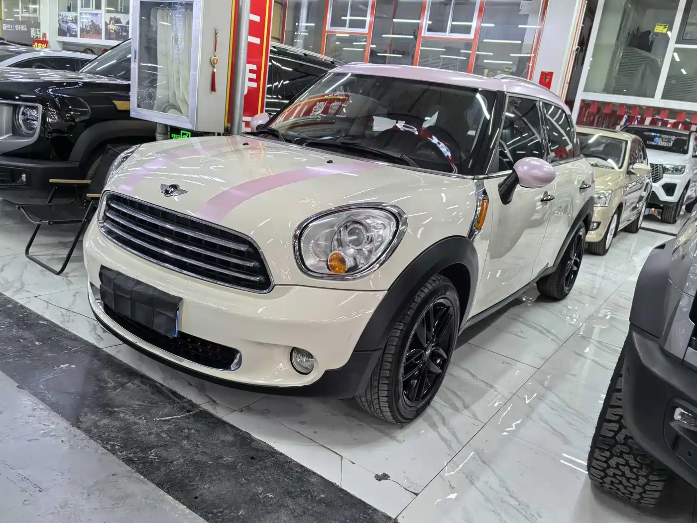 MINI COUNTRYMAN 2013 2013 1.6T COOPER ALL4 Fun