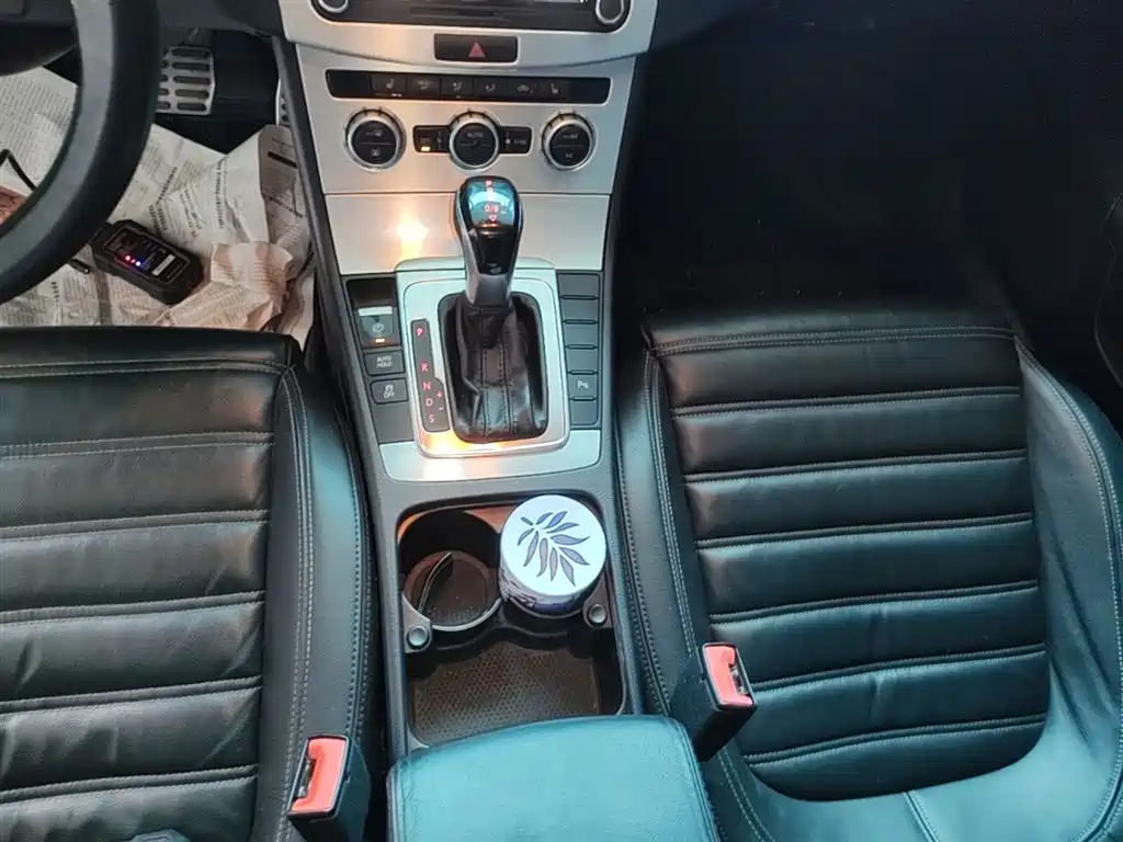 Volkswagen FAW-Volkswagen CC 2015 1.8TSI Premium фото 14