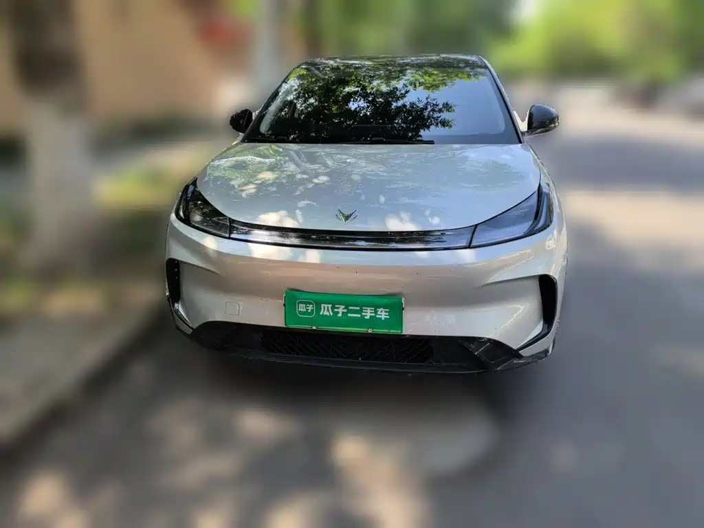 ARCFOX T1 2026 2025 320 Base Version