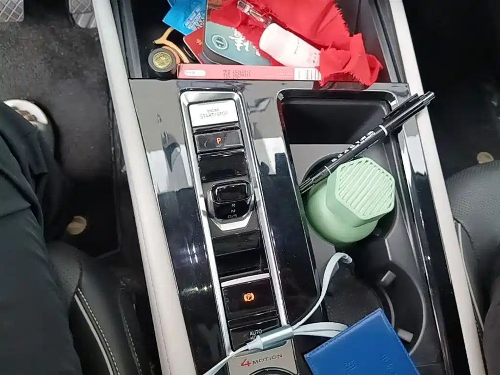 VOLKSWAGEN TOURANG