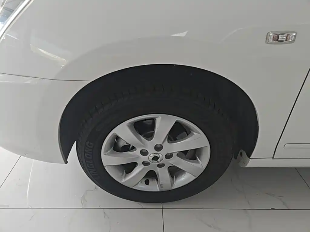 Dongfeng Junfeng E11K 2022 2019 Standard Edition