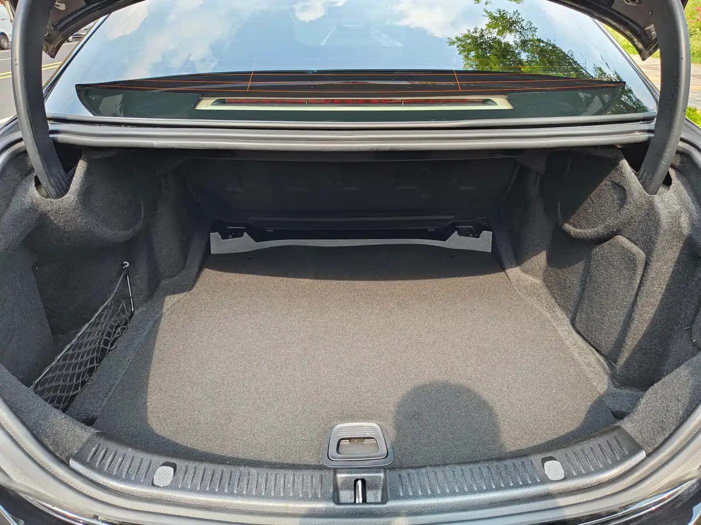 Mercedes-Benz E-Class 2022 Second Facelift E 300 L Luxury фото 32