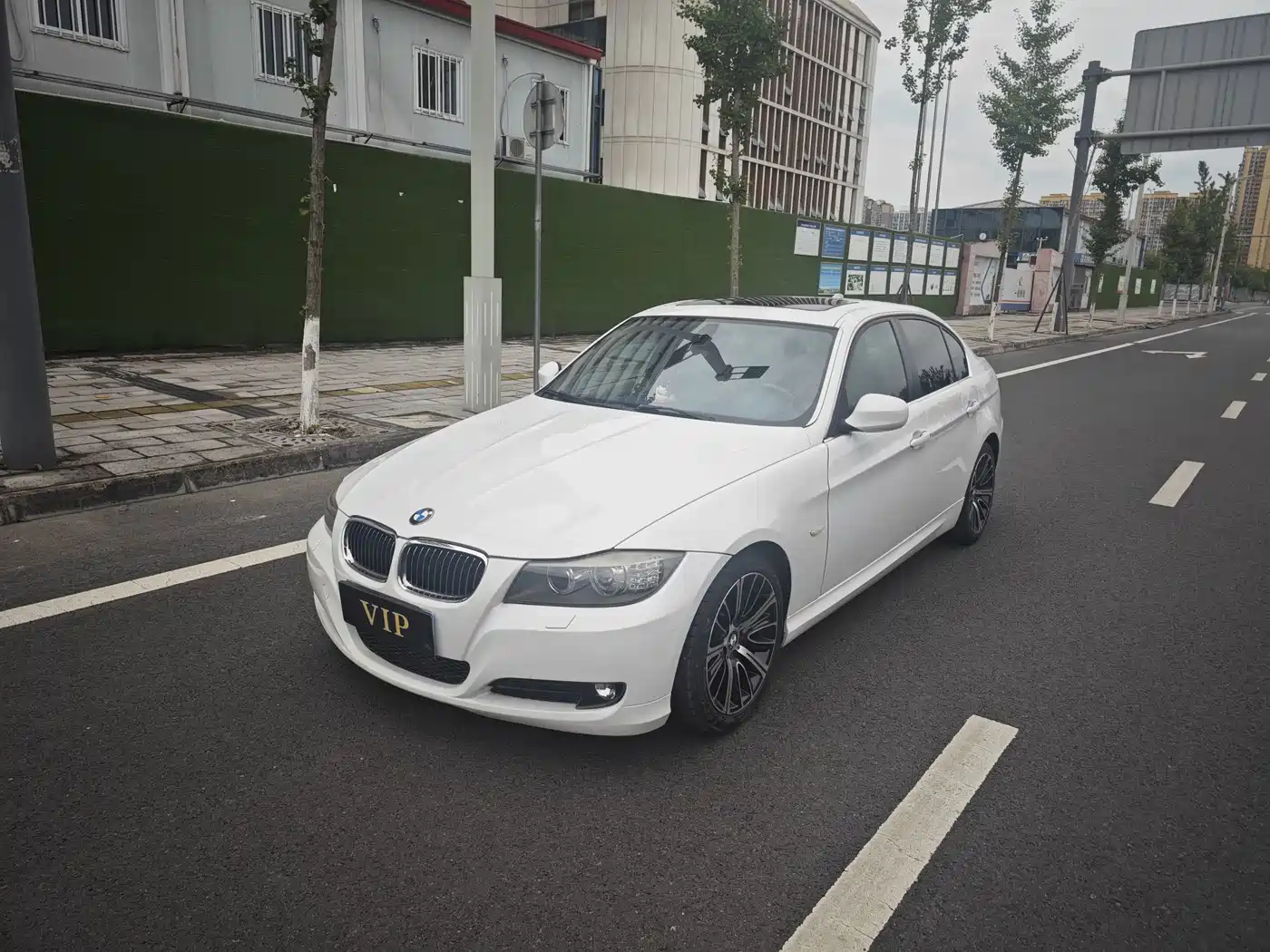 BMW 3 Series 2010 2010 325i Fashion