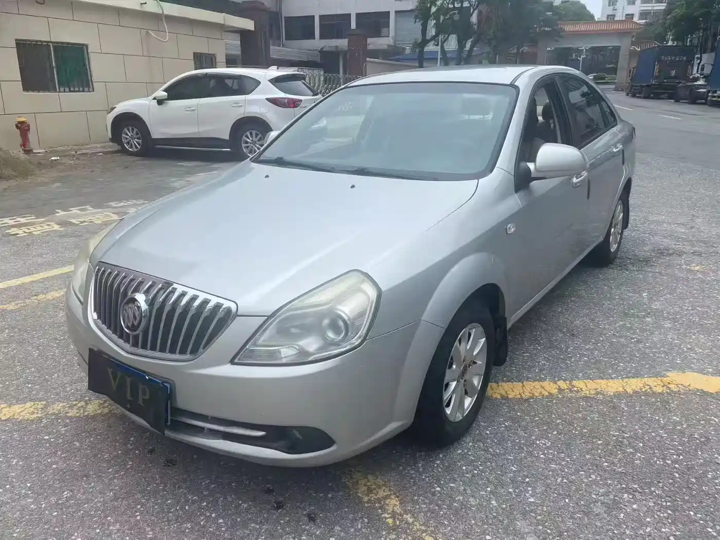 Buick Excelle 2013 1.5L Automatic Classic