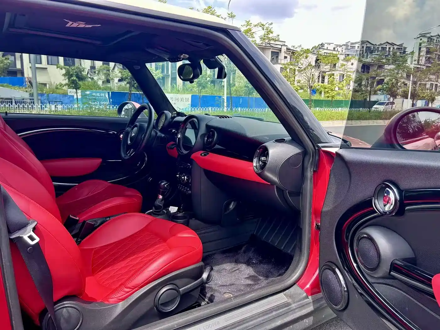 MINI MINI 2012 2011 1.6L COOPER Fun