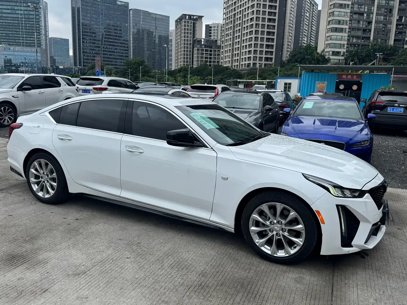 CADILLAC CT5