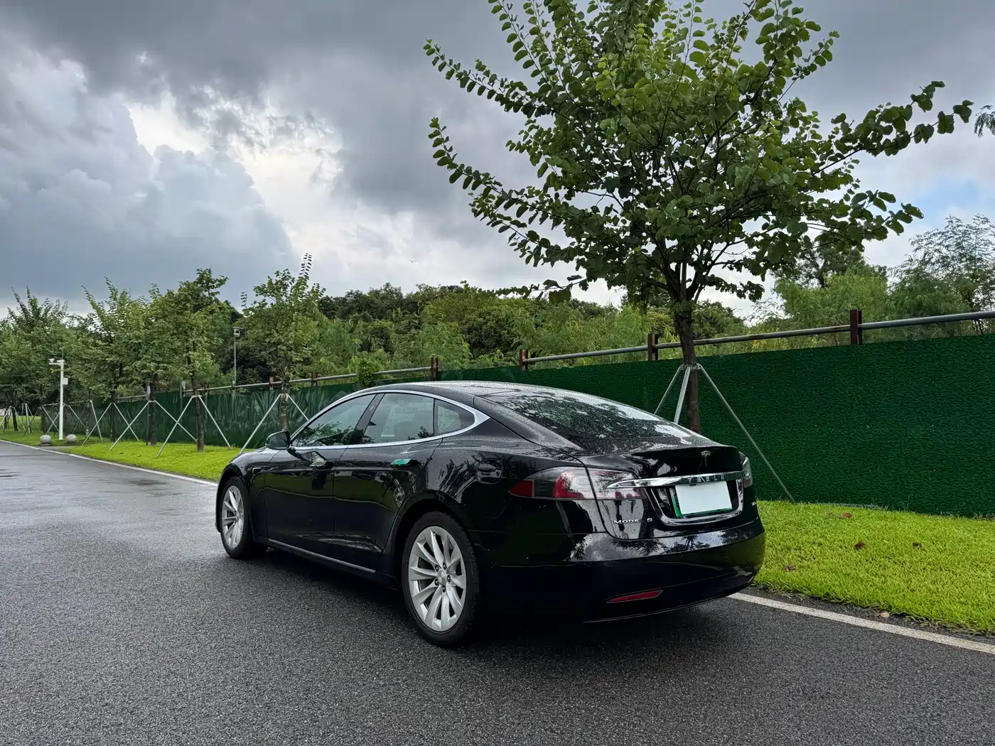 Tesla Model S 2018 2017 Model S 75D Standard Range