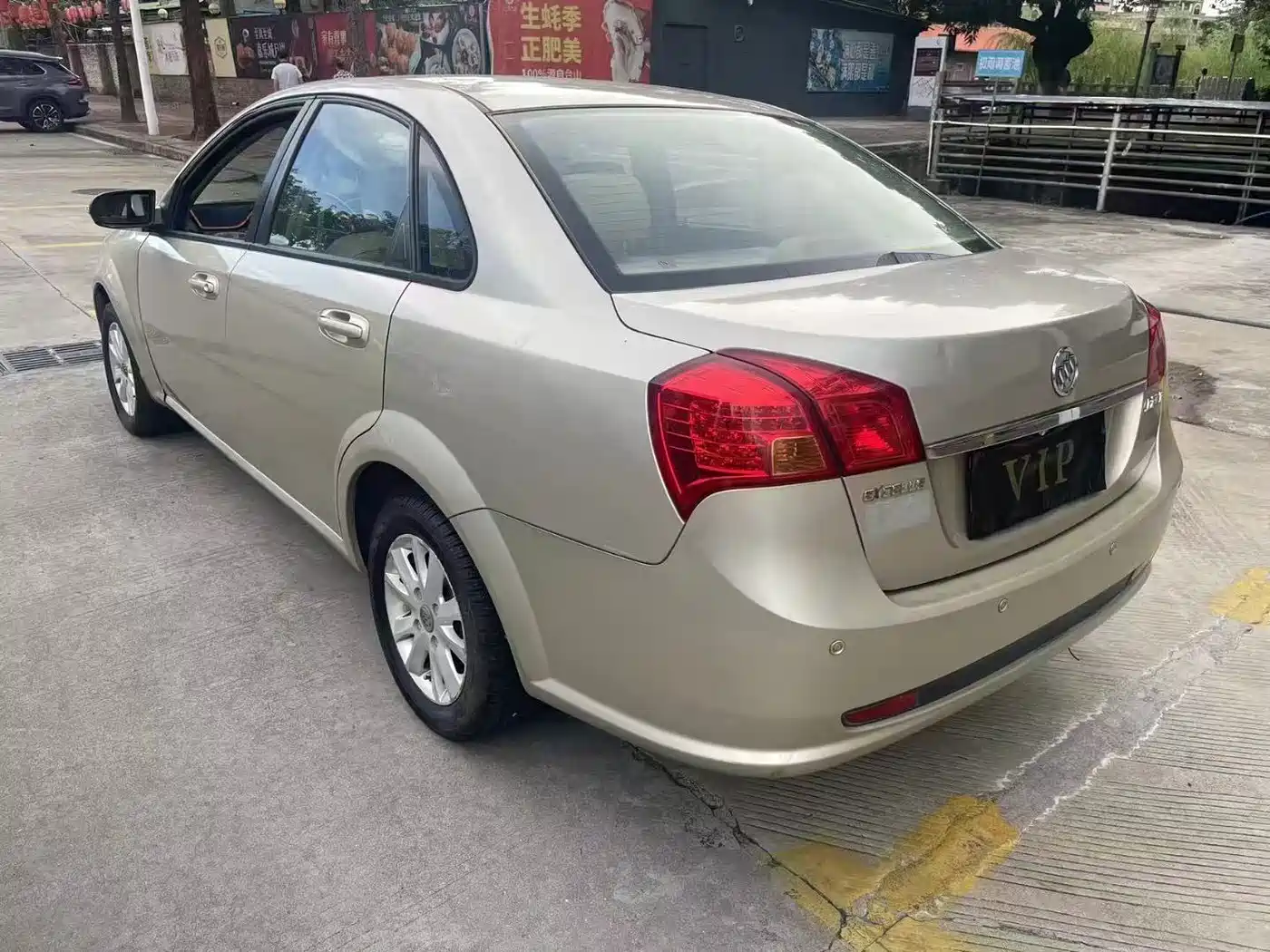 Buick Excelle 2011 1.6LE-MT фото 5