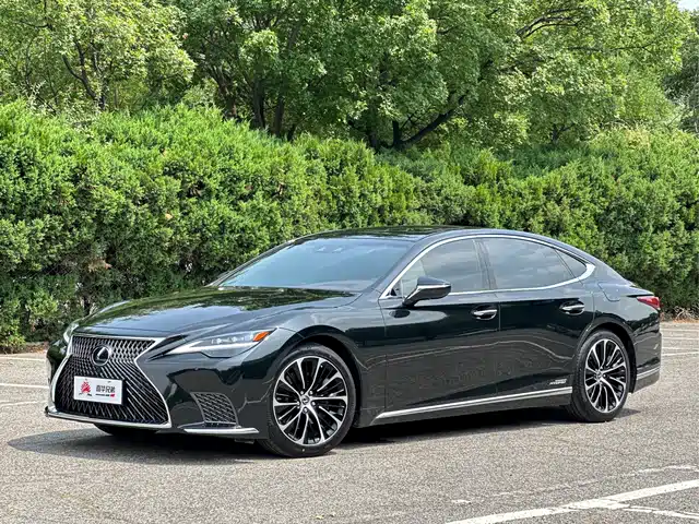 Lexus Lexus LS 2021 500h Executive Edition