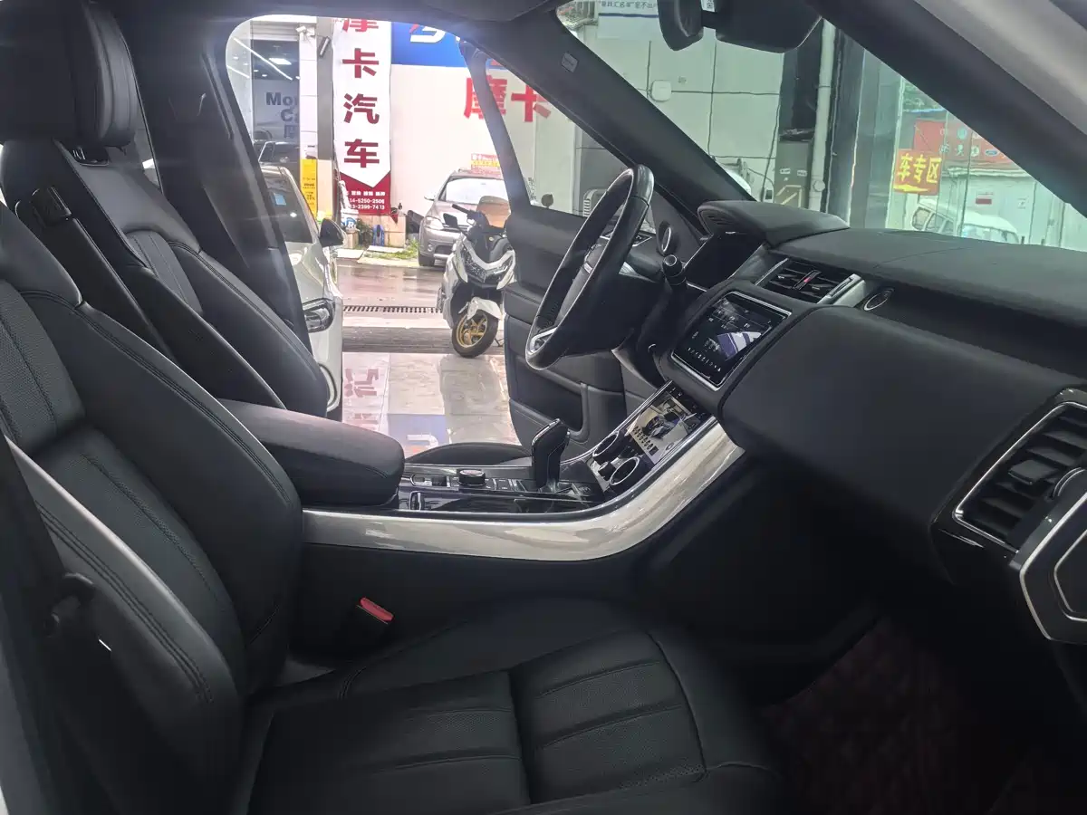 LAND ROVER RANGE ROVER SPORT NEW ENERGY