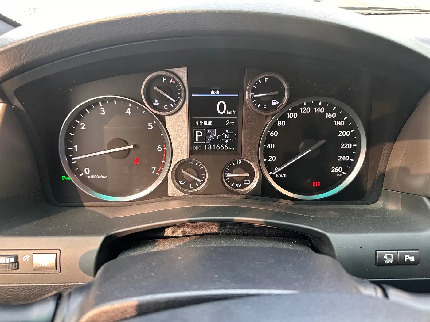 Lexus LX фото 15