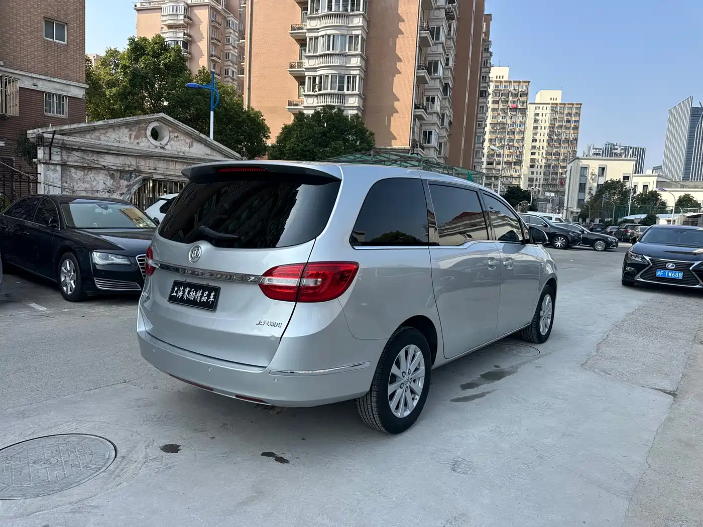 Buick GL8 2018 28T Comfort China VI фото 6