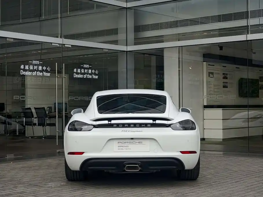 Porsche 718 2022 Cayman 2.0T фото 6