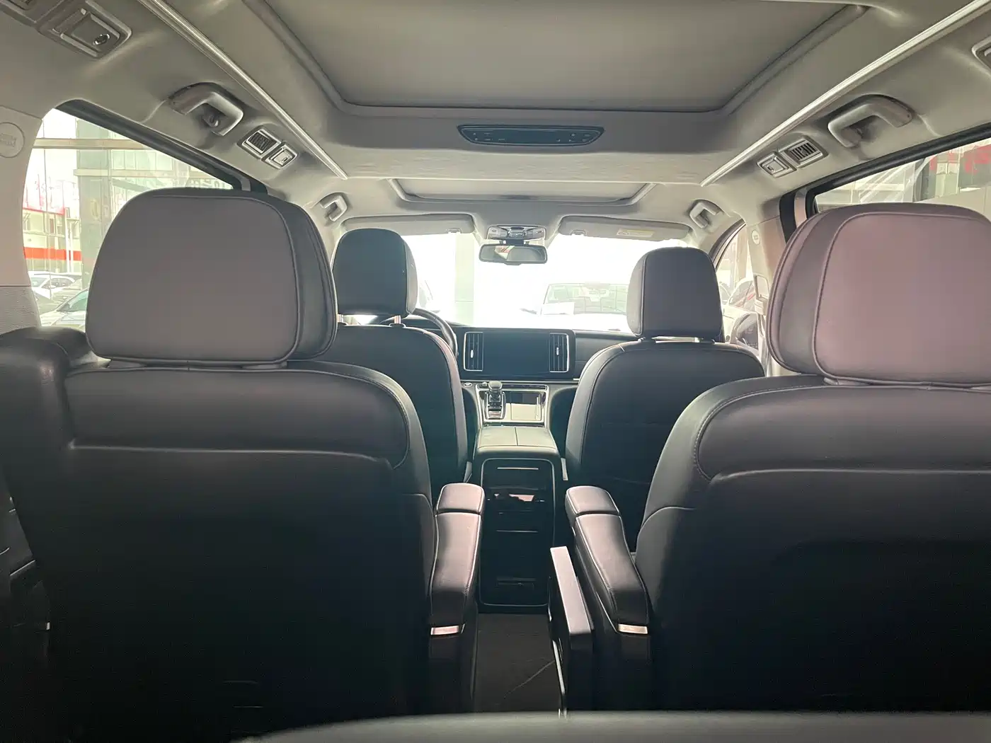 GAC Trumpchi Trumpchi M8 2021 Leading Show Series 390T Ultimate Edition фото 6