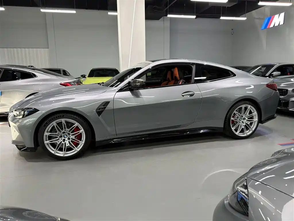 BMW M4 2025 2024 BMW M4 Coupe M xDrive Competition