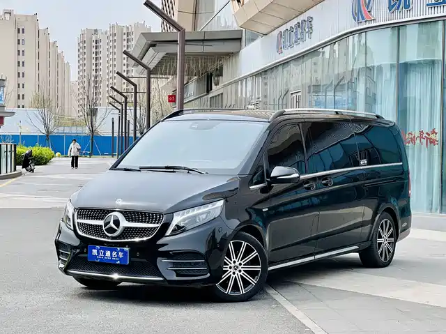 MERCEDES-BENZ V CLASS
