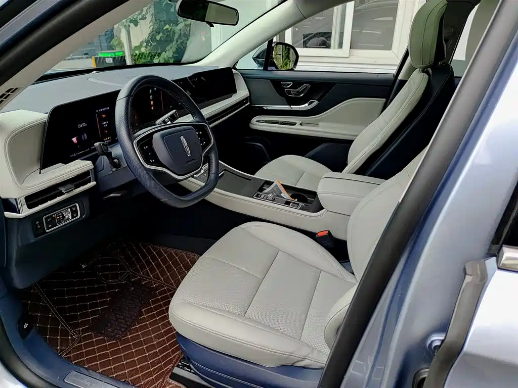Lincoln Adventurer 2025 2023 2.0T 2WD Zunxiang Edition