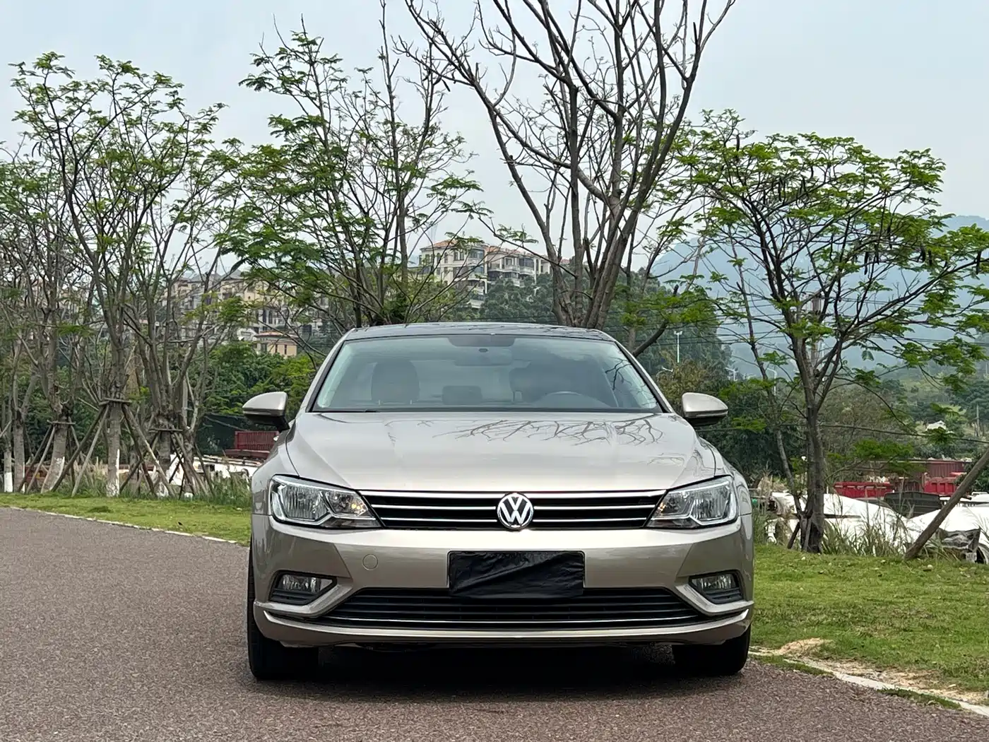 Volkswagen Lamando 2015 330TSI DSG Comfort фото 2